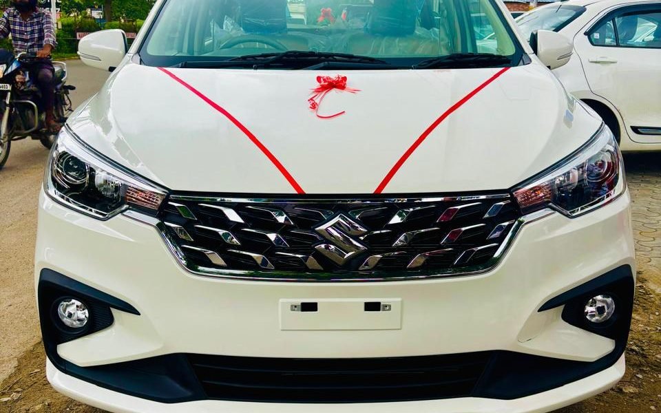 Udaipur to Mount Abu taxi